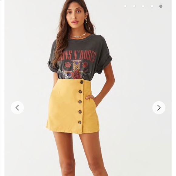 Button up skirt - Picture 2 of 3